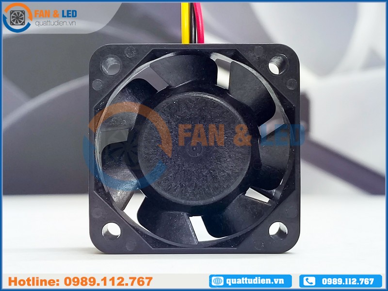 Quạt SANYO DENKI 109P0424H701, 24VDC, 40x40x15mm
